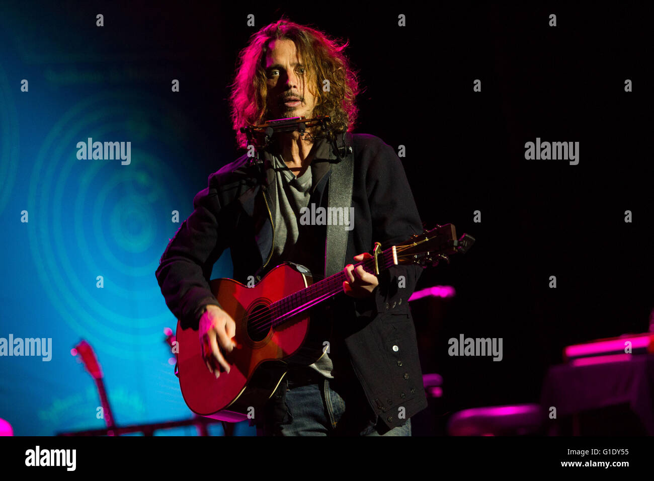 Milan, Italy 19th April 2016 Chris Cornell performs live at Teatro Degli Arcimboldi, Milan. © Davide Merli/  Alamy Live News Stock Photo