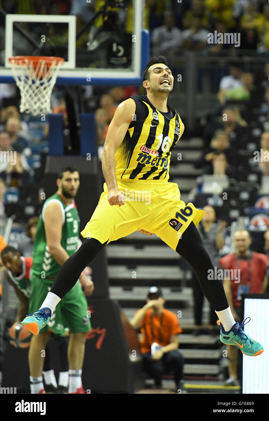 Euroleague final four hi-res stock photography and images - Page 9 - Alamy