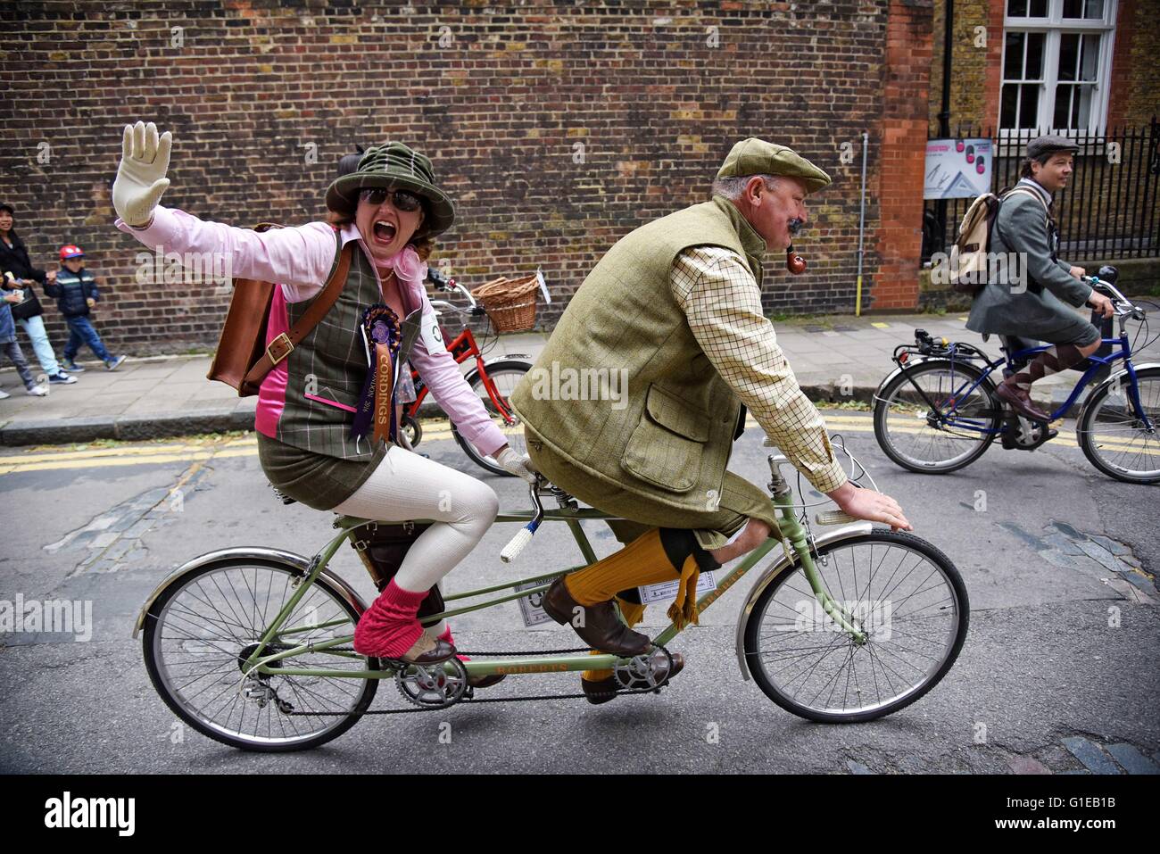The Tweed Run London England UK The annual vintage bicycle run through the city streets Stock Photo