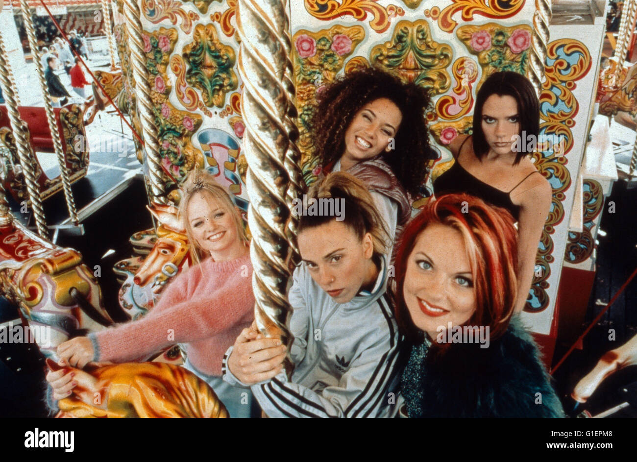 Die britische Girlband Spice Girls, bestehend aus Victoria Adams, Melanie Brown, Emma Bunton, Melanie Chisholm und Geraldine Halliwell, Großbritannien 1990er Jahre. British girl pop band Spice Girls, Great Britain 1990s. Stock Photo