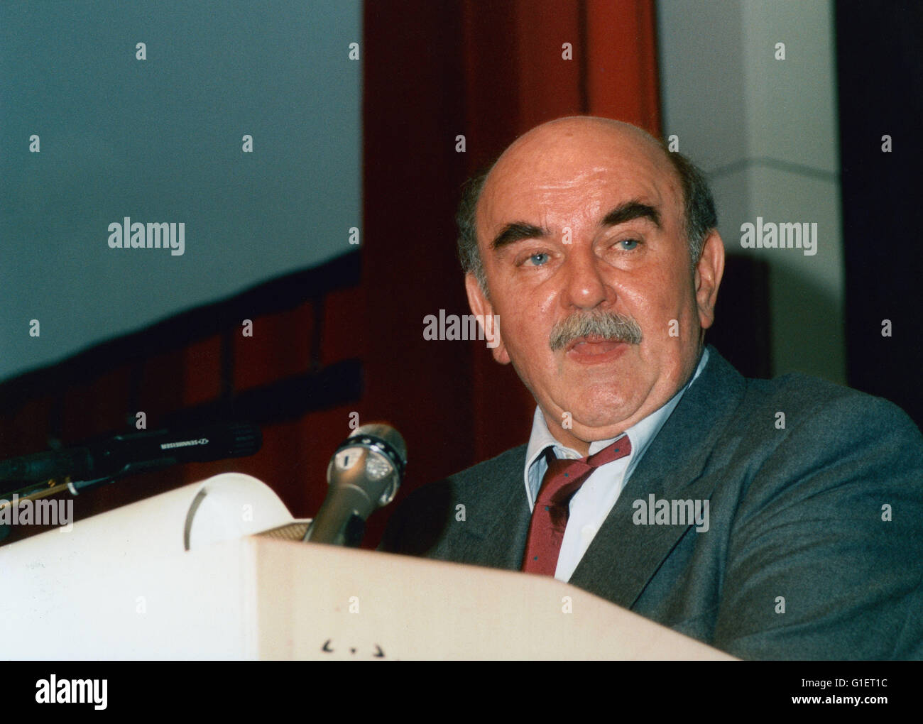 Volksschauspieler hires stock photography and images Alamy