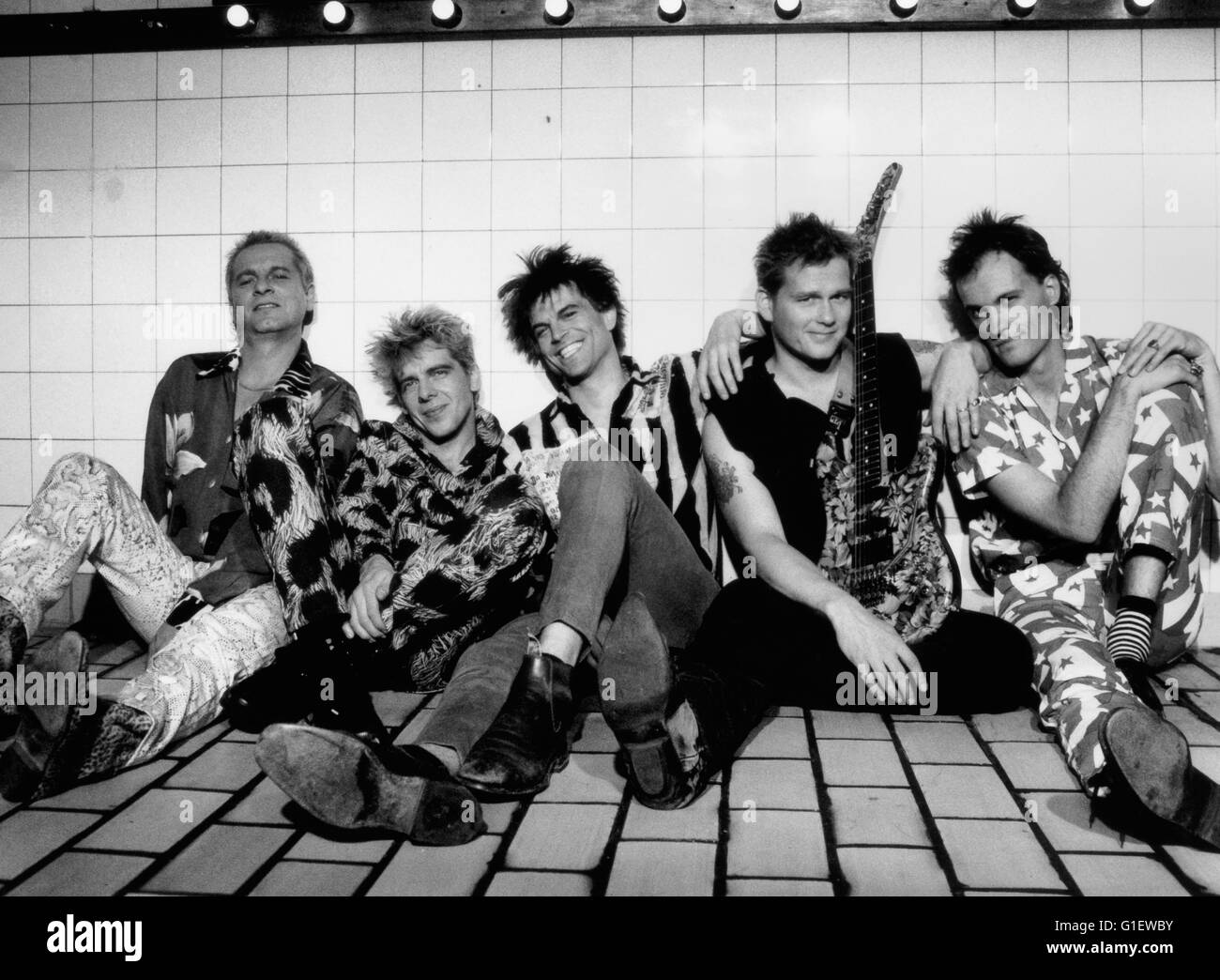 Die deutsche Band "Die Toten Hosen", Deutschland 1990er Jahre. German band  "Die Toten Hosen", Germany 1990s Stock Photo - Alamy