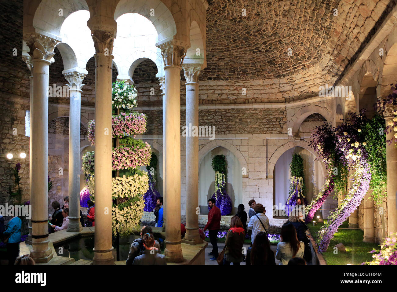 Floral display at Arab Baths, Girona Flower festival 2016, Temps de Flors, Girona, Catalonia, Spain Stock Photo