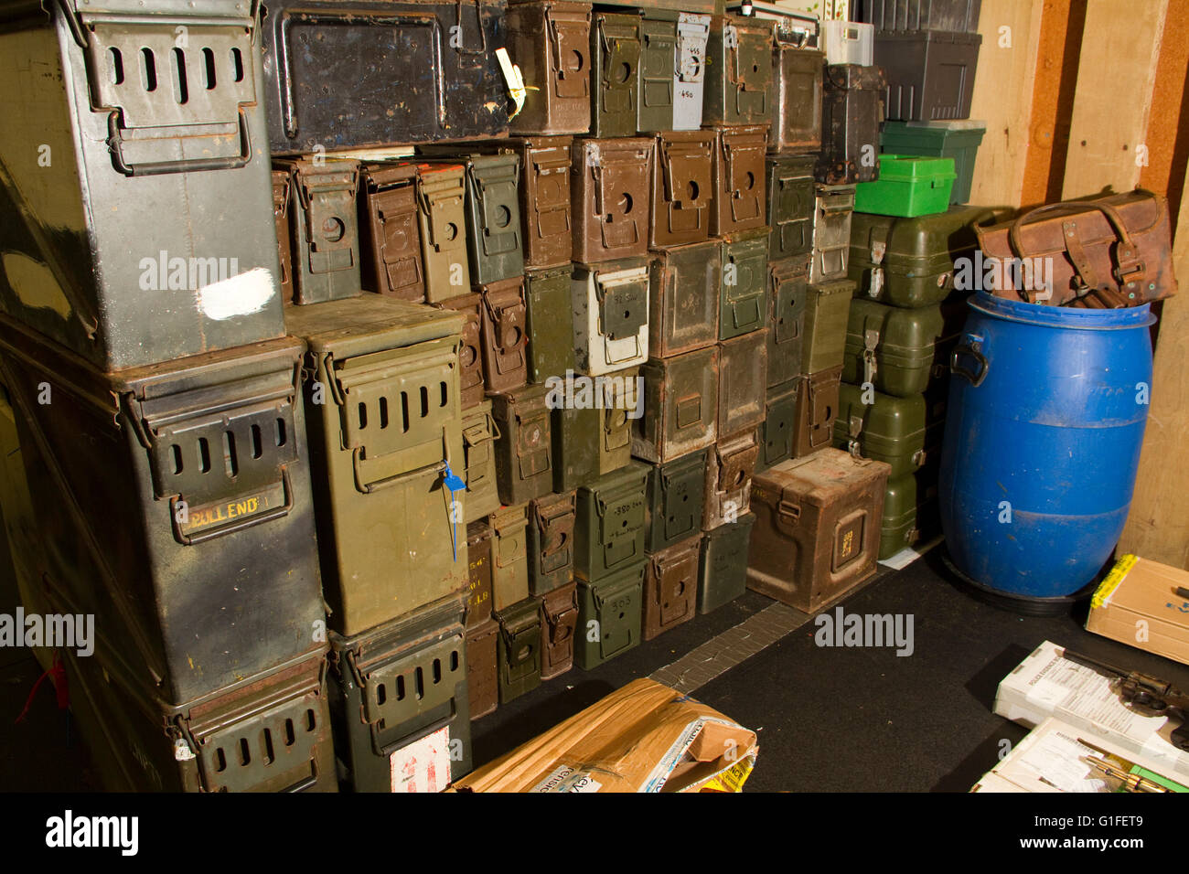 000 rounds of ammunition hi-res stock photography and images
