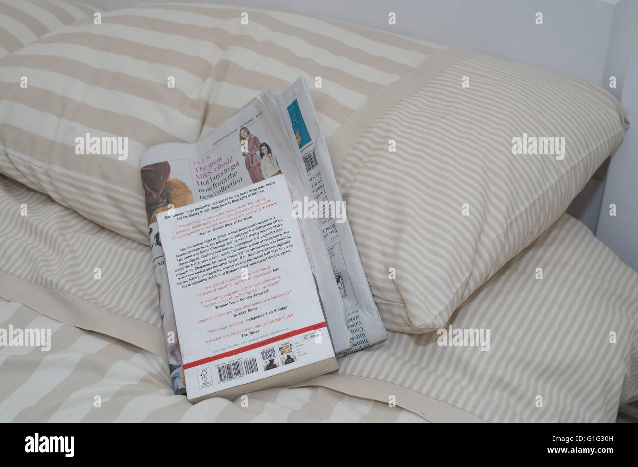bedtime reading Stock Photo