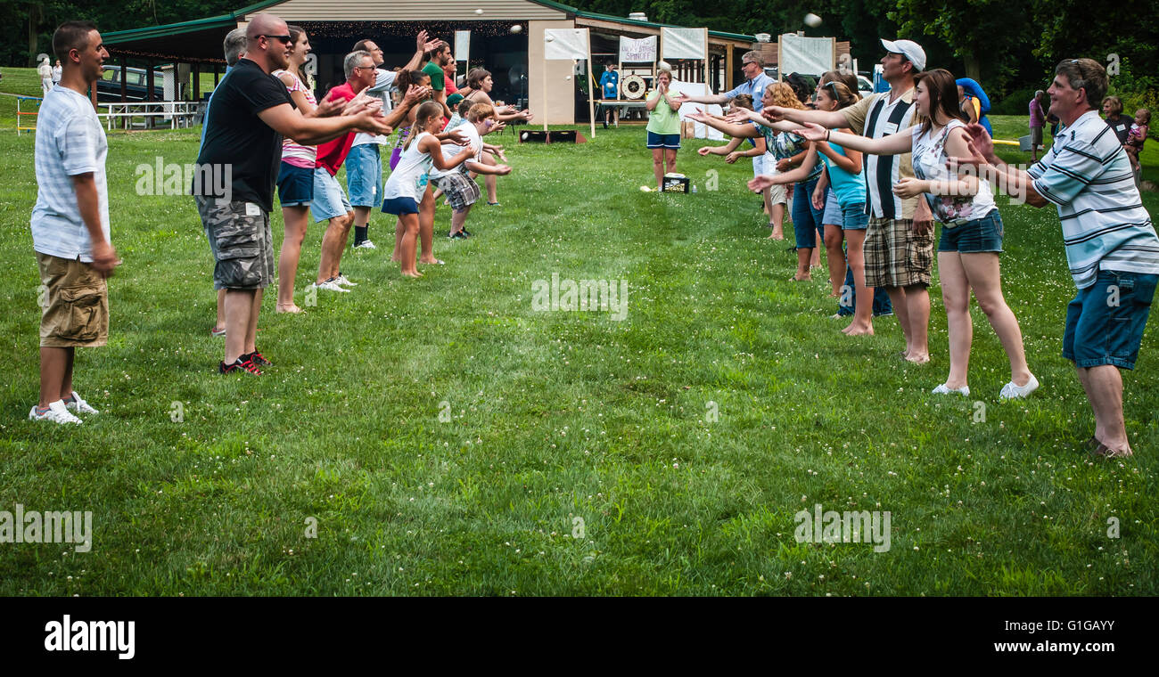 Family picnic game Stock Photo Alamy