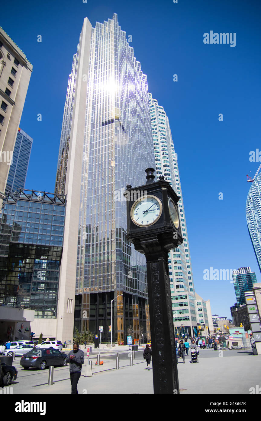 Toronto Union Station squire with the iconic clock Stock Photo Alamy