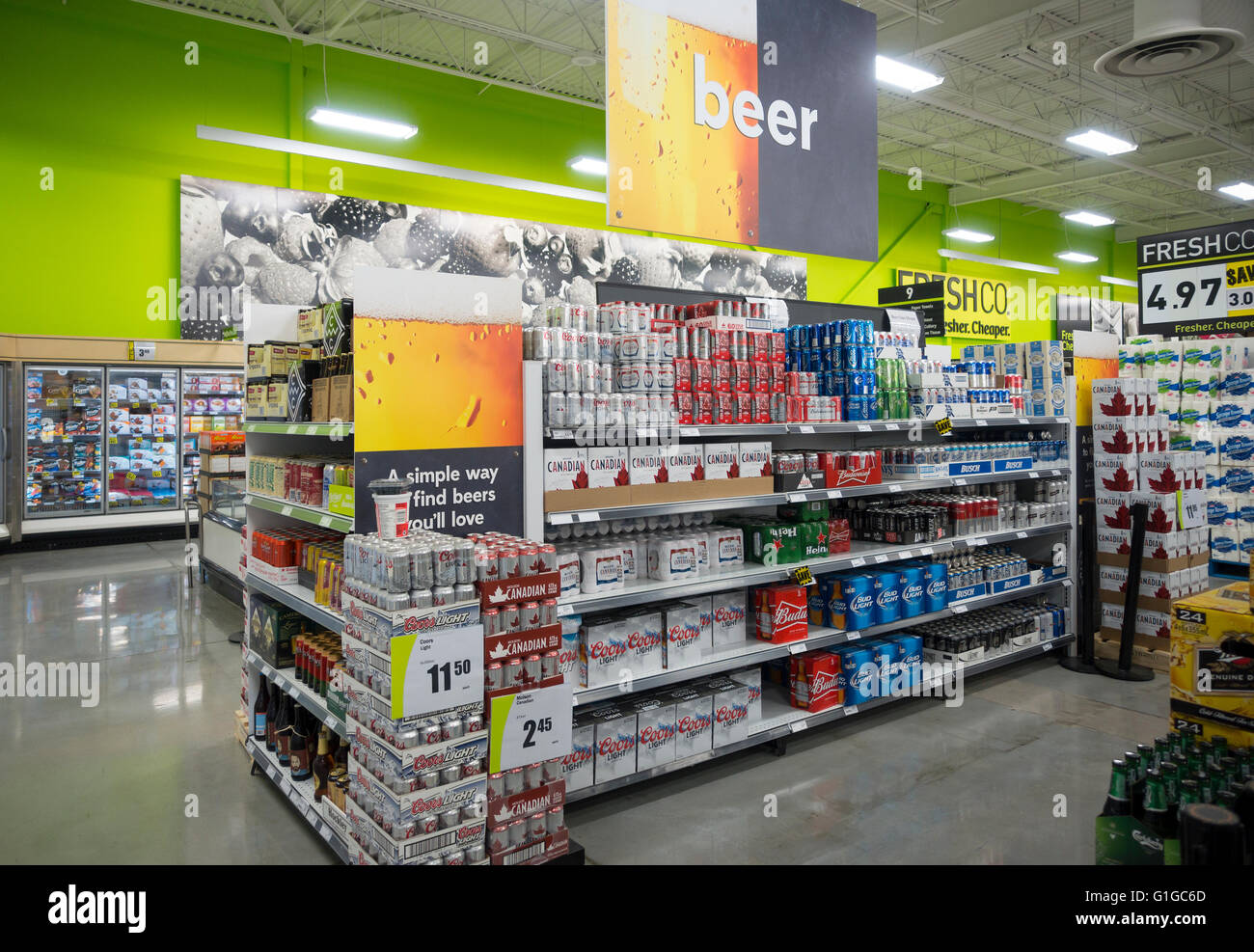 Beer being sold for the first time in supermakets within the province of Ontario. Freshco, Oakville, Ontario, Canada. Stock Photo