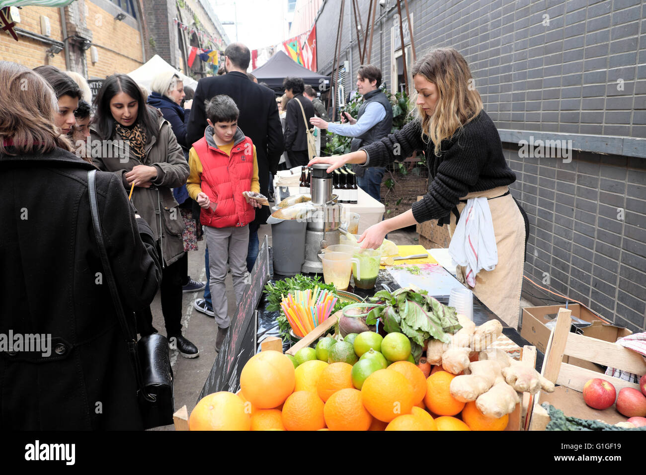 Juice stall hires stock photography and images Alamy