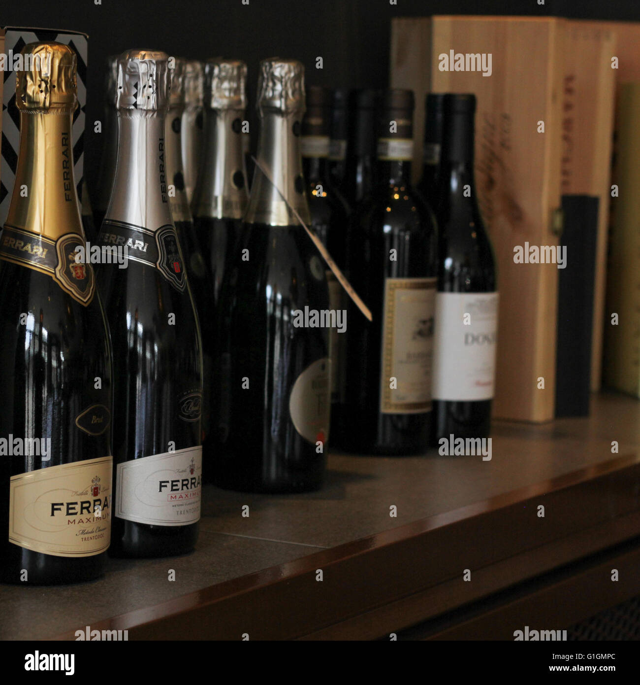 Champagne and wine Stock Photo Alamy