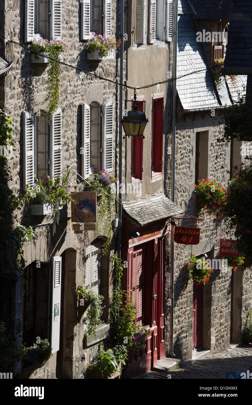 Typical Breton houses, Rue du Petit Four, Dinan, Cotes d'Armor, Brittany, France, Europe Stock Photo
