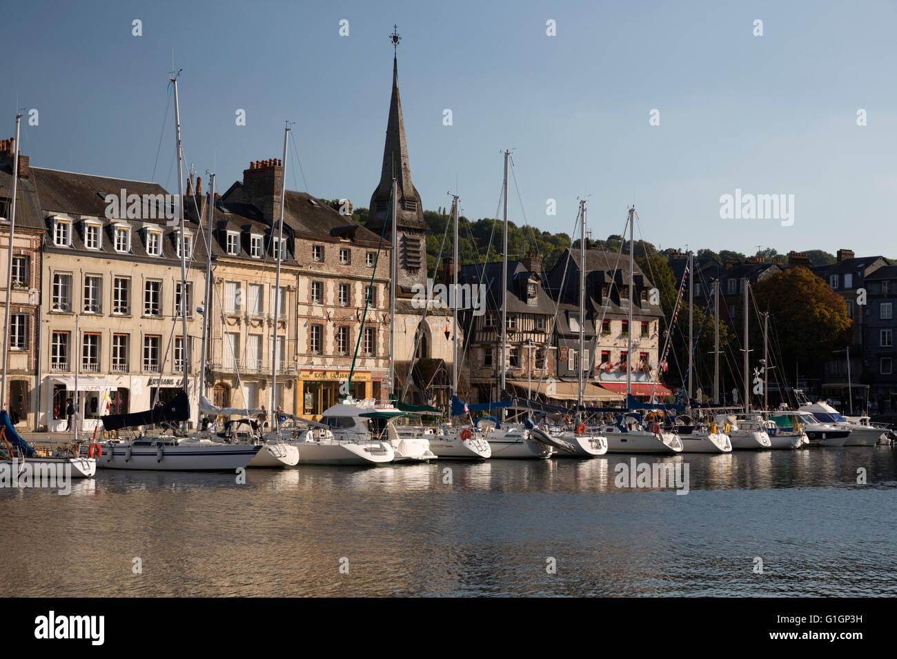 Saint Etienne Quay in Vieux Bassin, Honfleur, Normandy, France, Europe ...