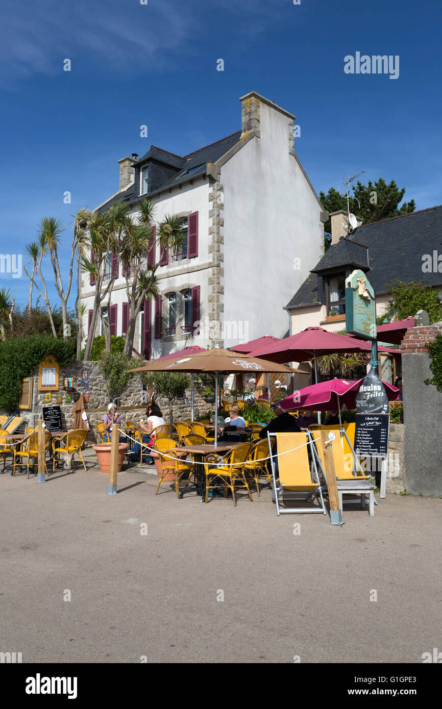 La Cassonade bar, Ile de Batz, near Roscoff, Finistere, Brittany, France, Europe Stock Photo