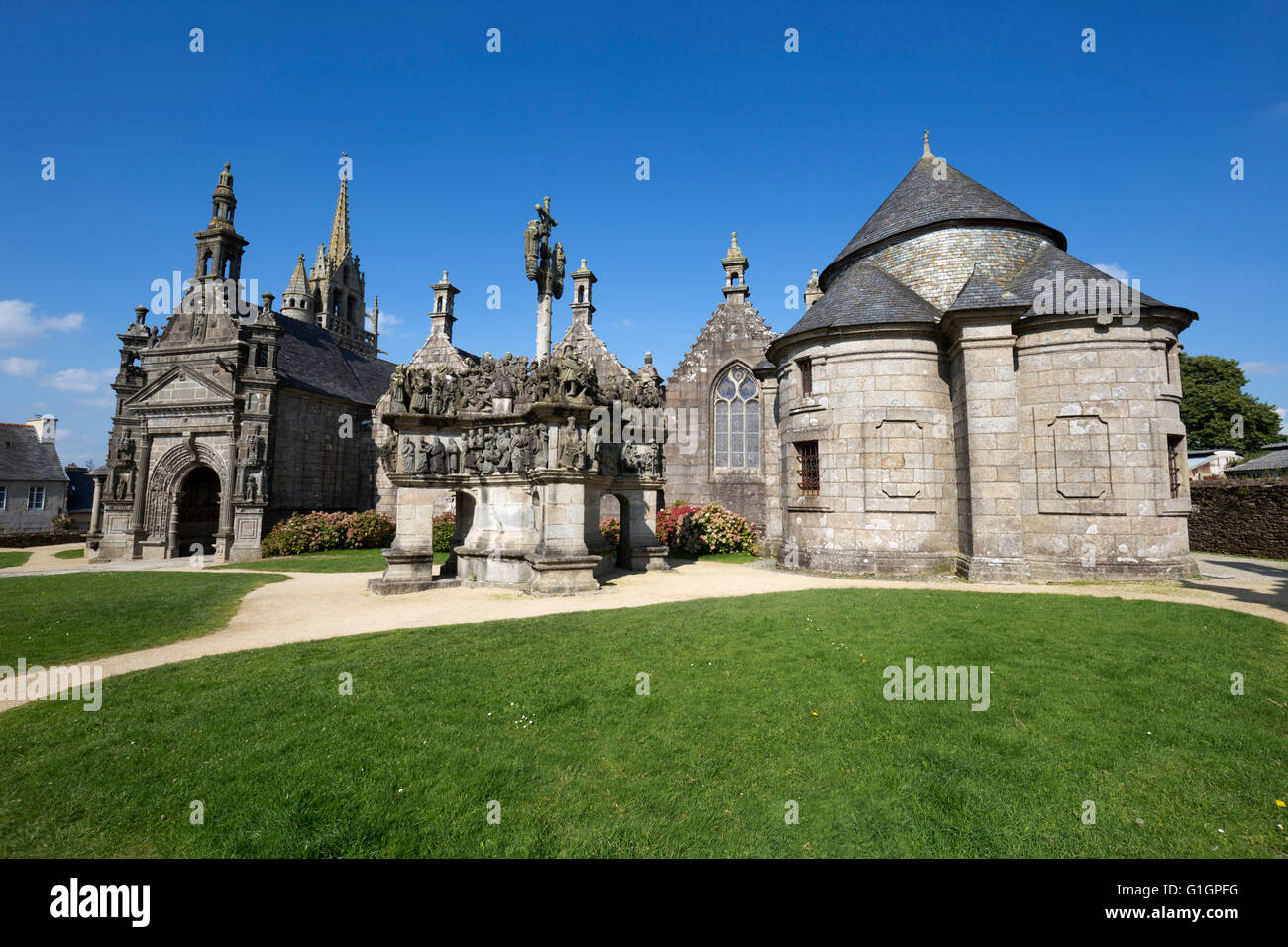 Calvary and church in the parish close, Guimiliau, Finistere, Brittany, France, Europe Stock Photo