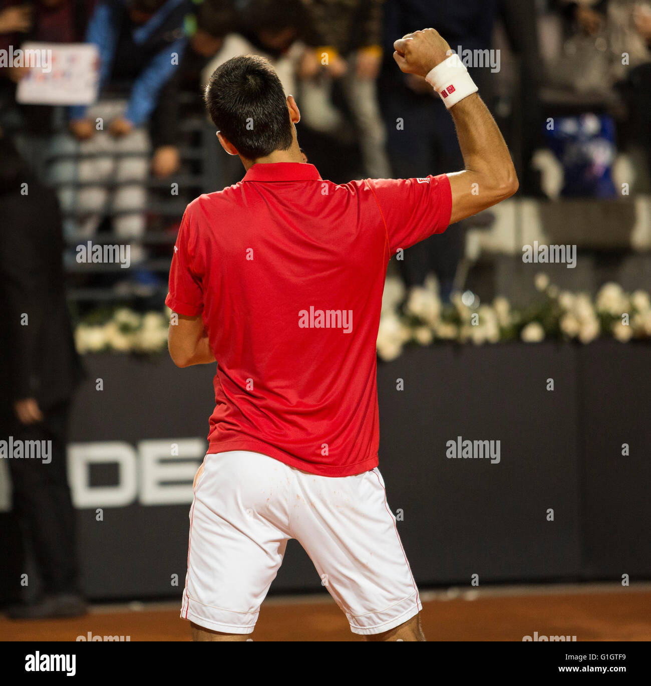Rome, Italy. 14th May, 2016. A jubilant Djokovic celebrates after beating Nishikori in a tie break after a semi final lasting 3 hours, Foro Italico, Roma, Italy, 14/05/16 Credit:  Stephen Bisgrove/Alamy Live News Stock Photo