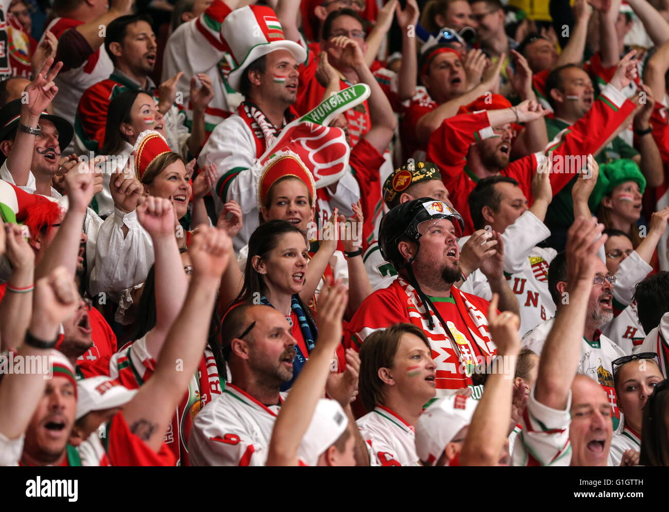 Hungary Fans High Resolution Stock Photography And Images Alamy