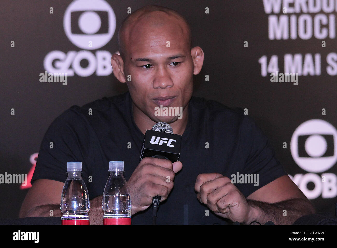 CURITIBA, PR - 05/14/2016: UFC 198 IN CURITIBA - Ronaldo Jacare at the press conference after the fights of UFC 198. Alligator defeated Vitor Belfort in combat by category average weight. (Photo: William Artigas / FotoArena) Stock Photo