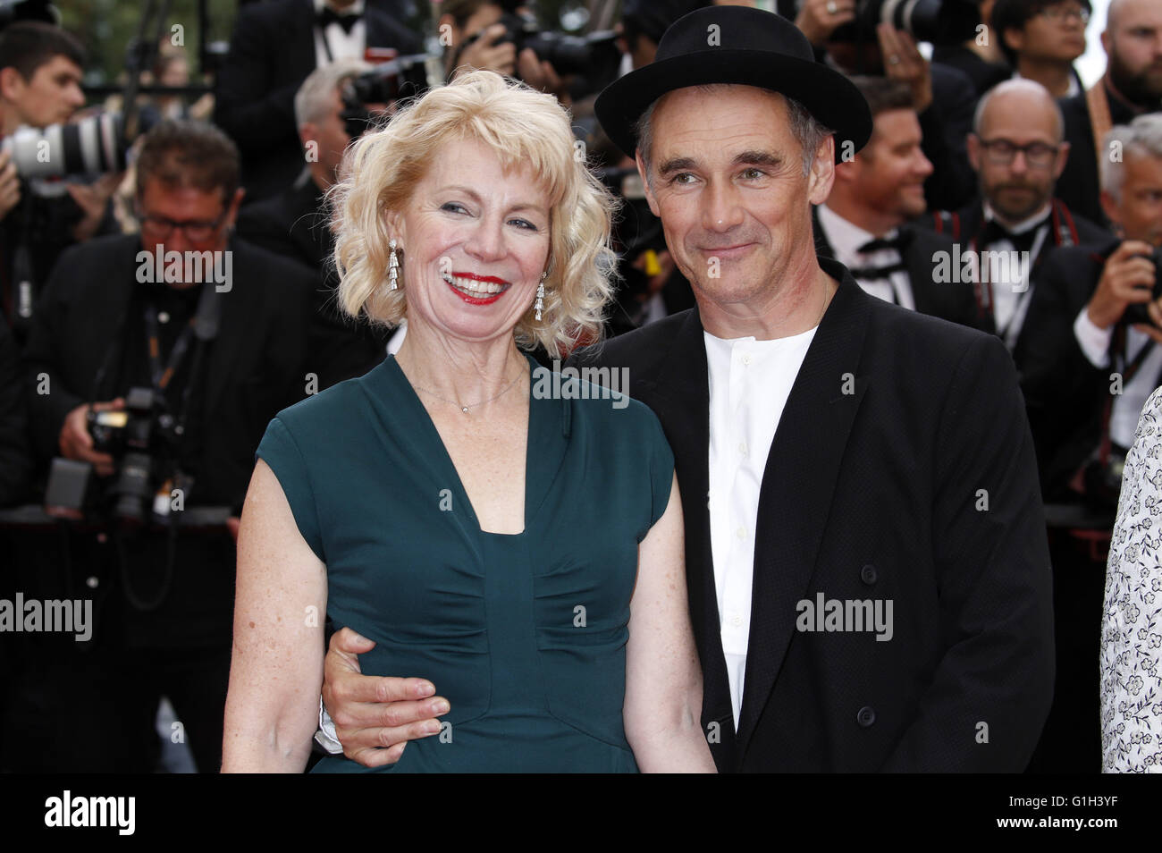 Claire van Kampen and Mark Rylance attending the 'The BFG' premiere during the 69th Cannes Film Festival at the Palais des Festivals in Cannes on May 14, 2016 | usage worldwide Stock Photo