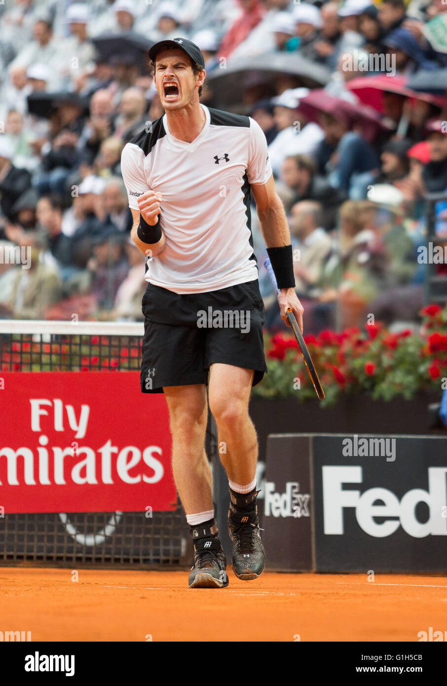 Andy Murray playing in the mens singles tennis final, BNL Internazionali,  Foro Italico, Rome, Italy. 15th May, 2016. Stock Photo
