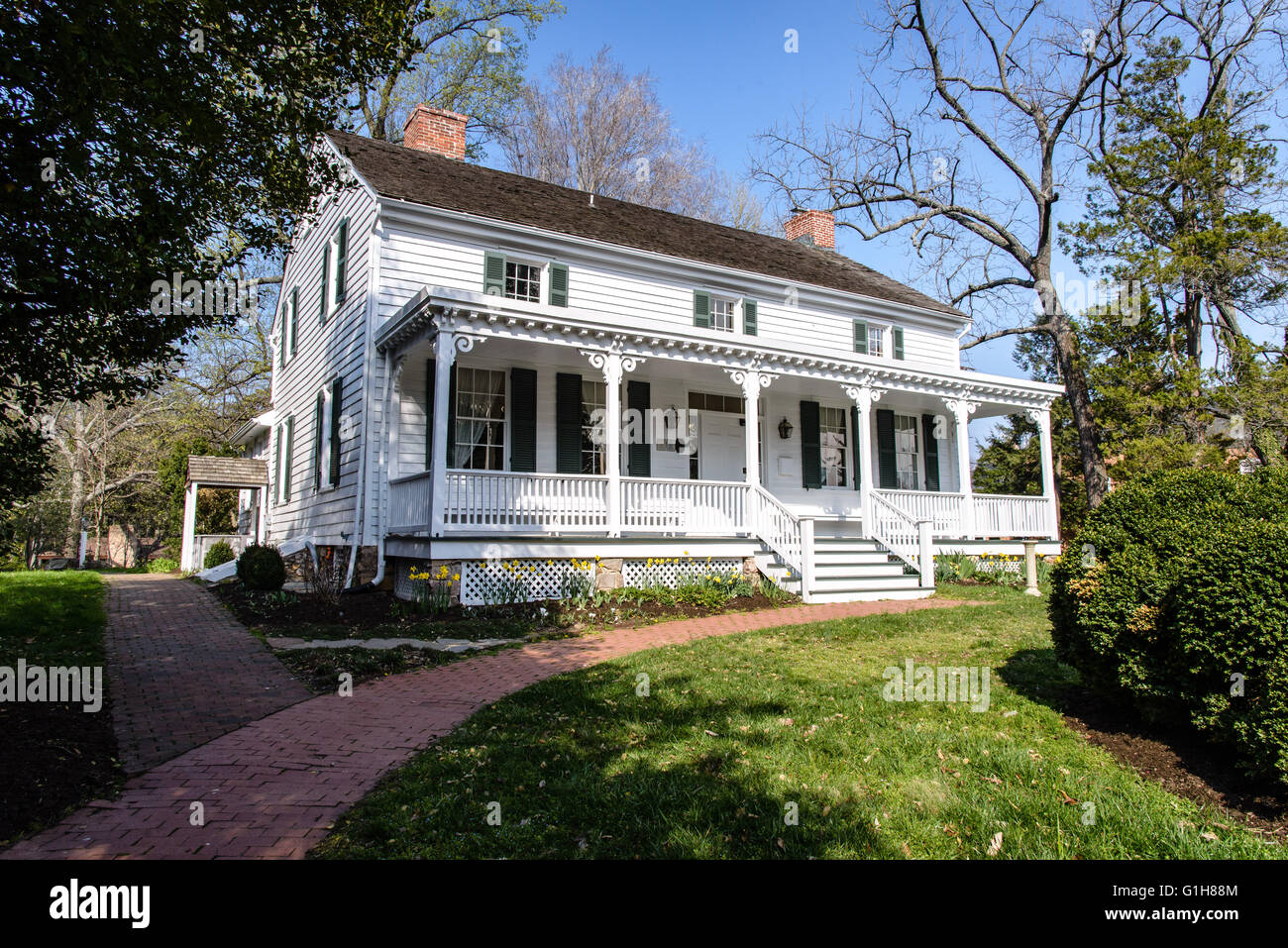 Cherry Hill Farmhouse, 312 Park Avenue, Falls Church, Virginia Stock ...