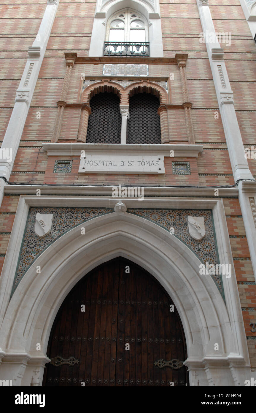 Hospital entrance hires stock photography and images Alamy