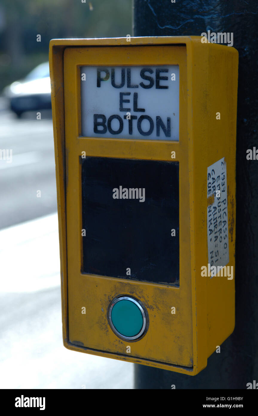 Traffic light control box hires stock photography and images Alamy