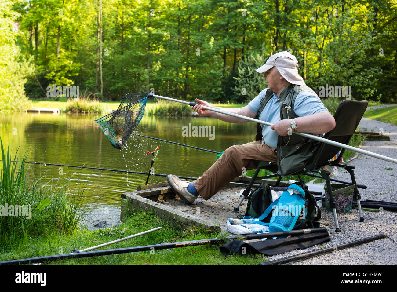 Carp fishing tackle hi-res stock photography and images - Alamy