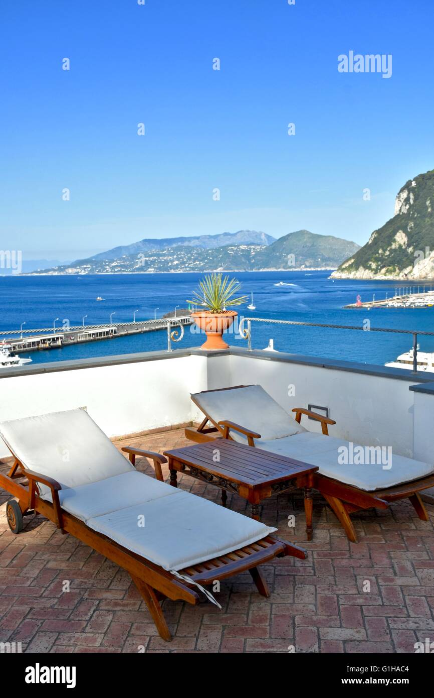 Lounge chairs capri hi-res stock photography and images - Alamy