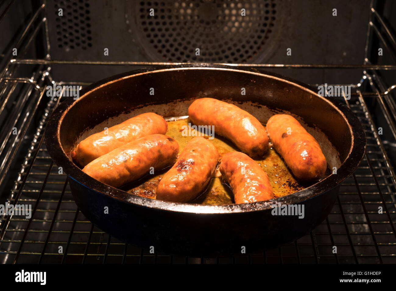 Electric oven hires stock photography and images Alamy