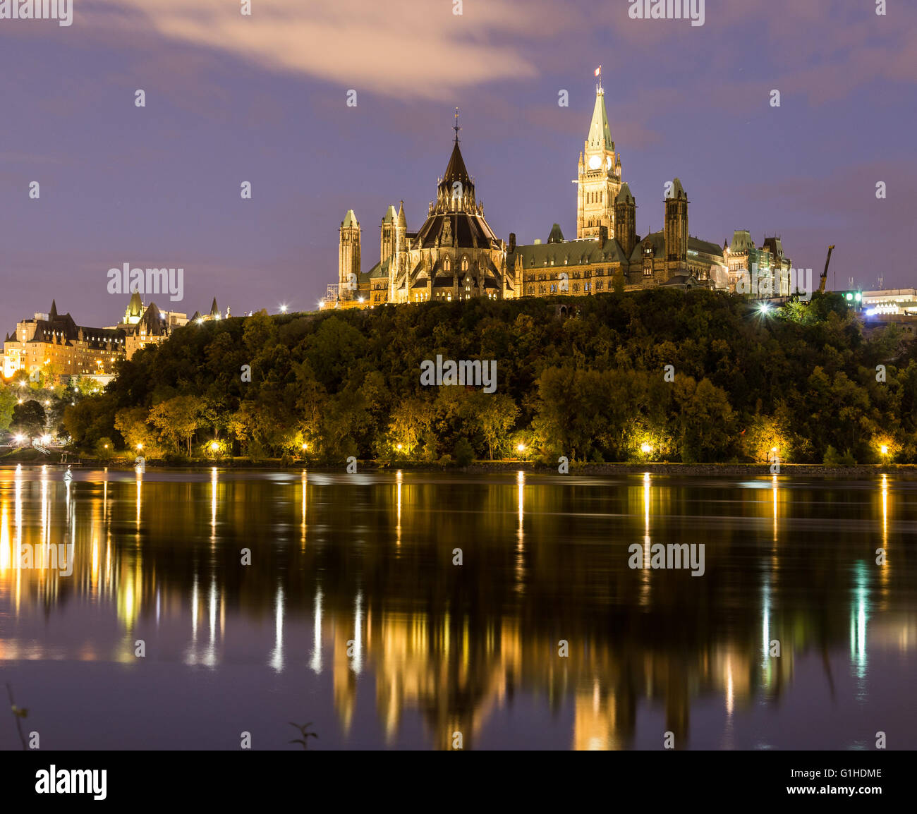 Canadian parliament night hi-res stock photography and images - Alamy
