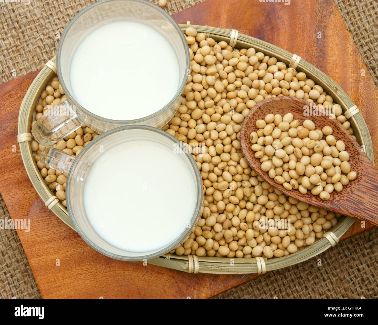Soybean rich protein, acid amin, vitamin, a nutrition product, to process soymilk, supply