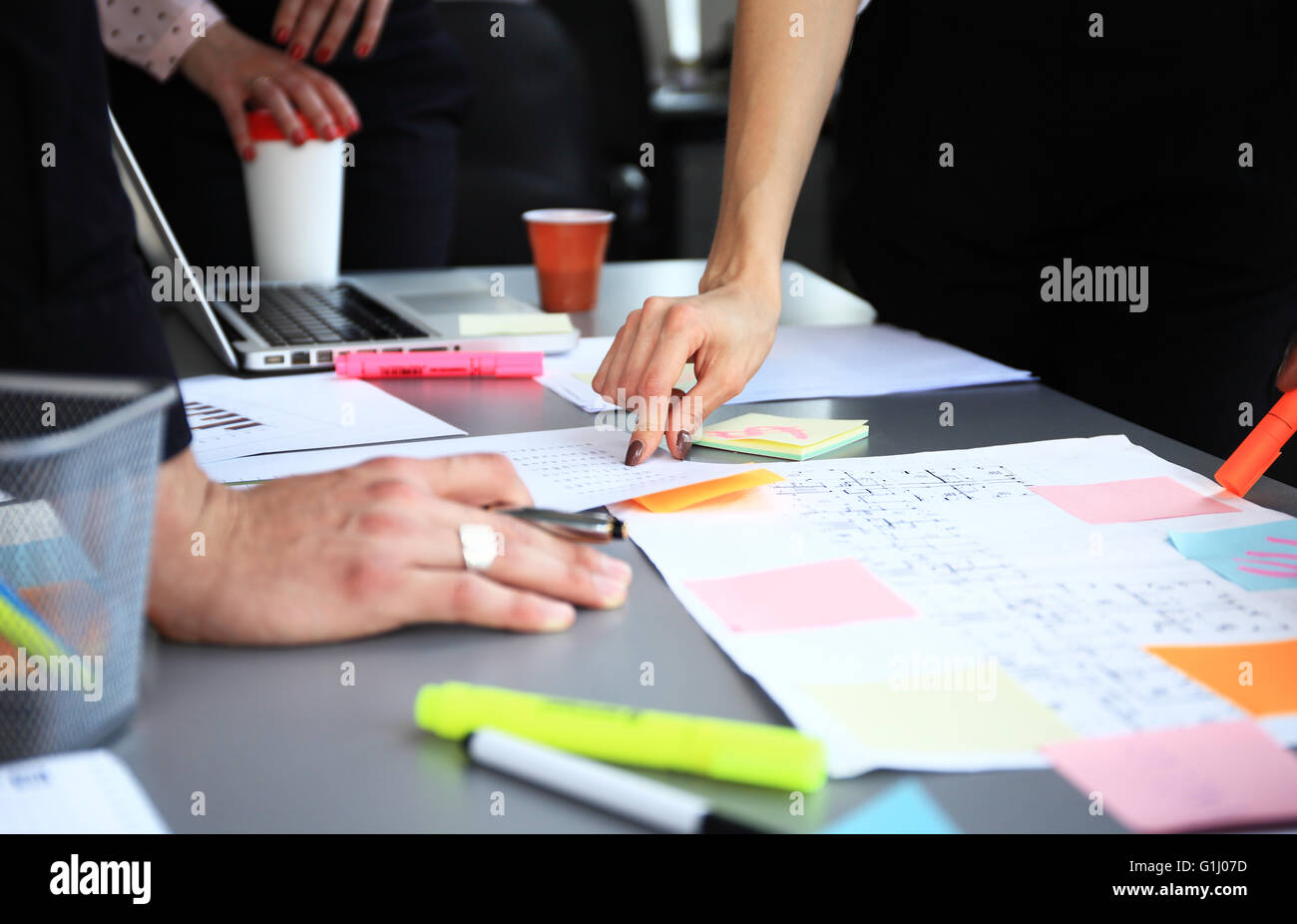Business People Diverse Brainstorm Meeting Concept Stock Photo - Alamy