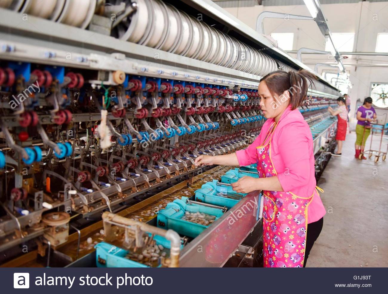 Reeling Silk Stock Photos & Reeling Silk Stock Images Alamy