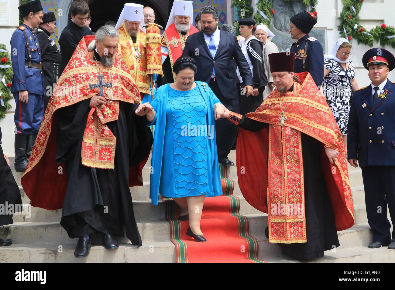 Yevpatoria Russia 16th May 2016 Maria Vladimirovna C Grand Duchess Of Russia And Grand Duke George Mikhailovich 4th R Of Russia Take Part In A Religious Procession At St Nicholas Cathedral Credit