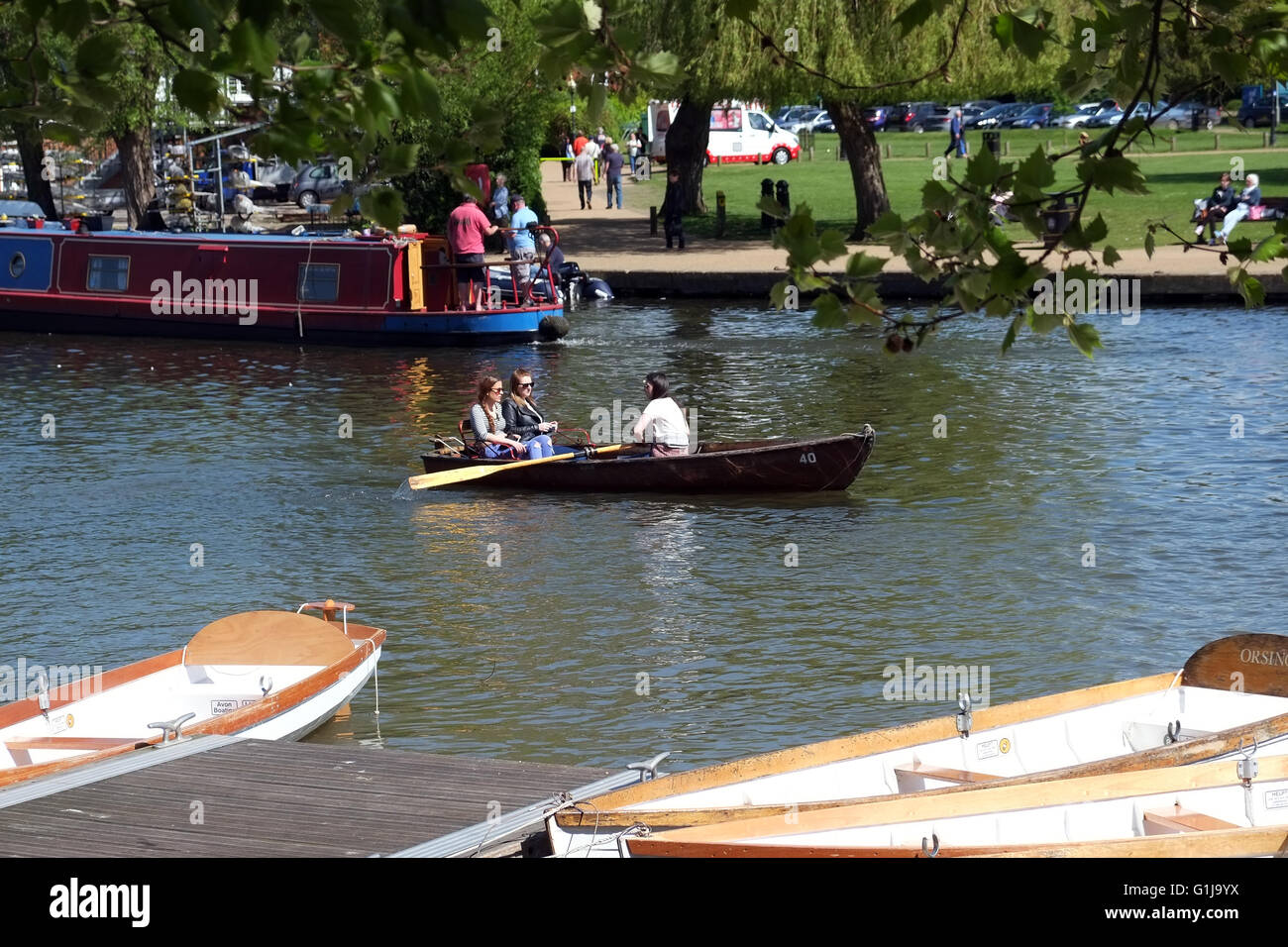 Rowing boat hire hires stock photography and images Alamy