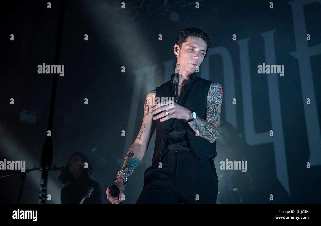 Andy Biersack: The Ghost of Ohio - Softcover, image size:1300x917