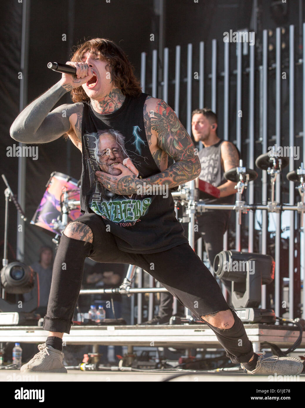 Somerset, Wisconsin, USA. 15th May, 2016. Singer OLIVER SYKES of Bring Me  the Horizon performs live at Somerset Amphitheater during the Northern  Invasion Music Festival in Somerset, Wisconsin © Daniel DeSlover/ZUMA  Wire/Alamy