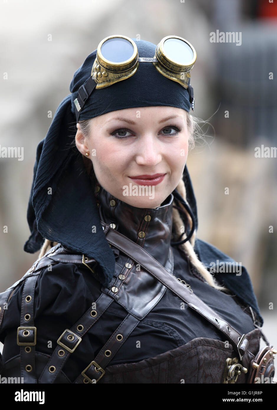 Goth Festival (Gotik-Wave-Treffen) Leipzig, Germany, 13th - 15th May 2016. Woman in black Aviator/Explorer outfit Stock Photo