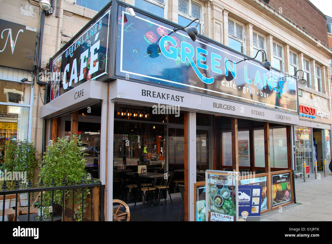 Green lanes restaurants london hires stock photography and images Alamy