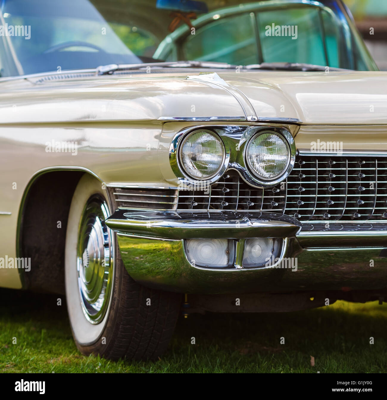 Headlight of vintage car Stock Photo - Alamy