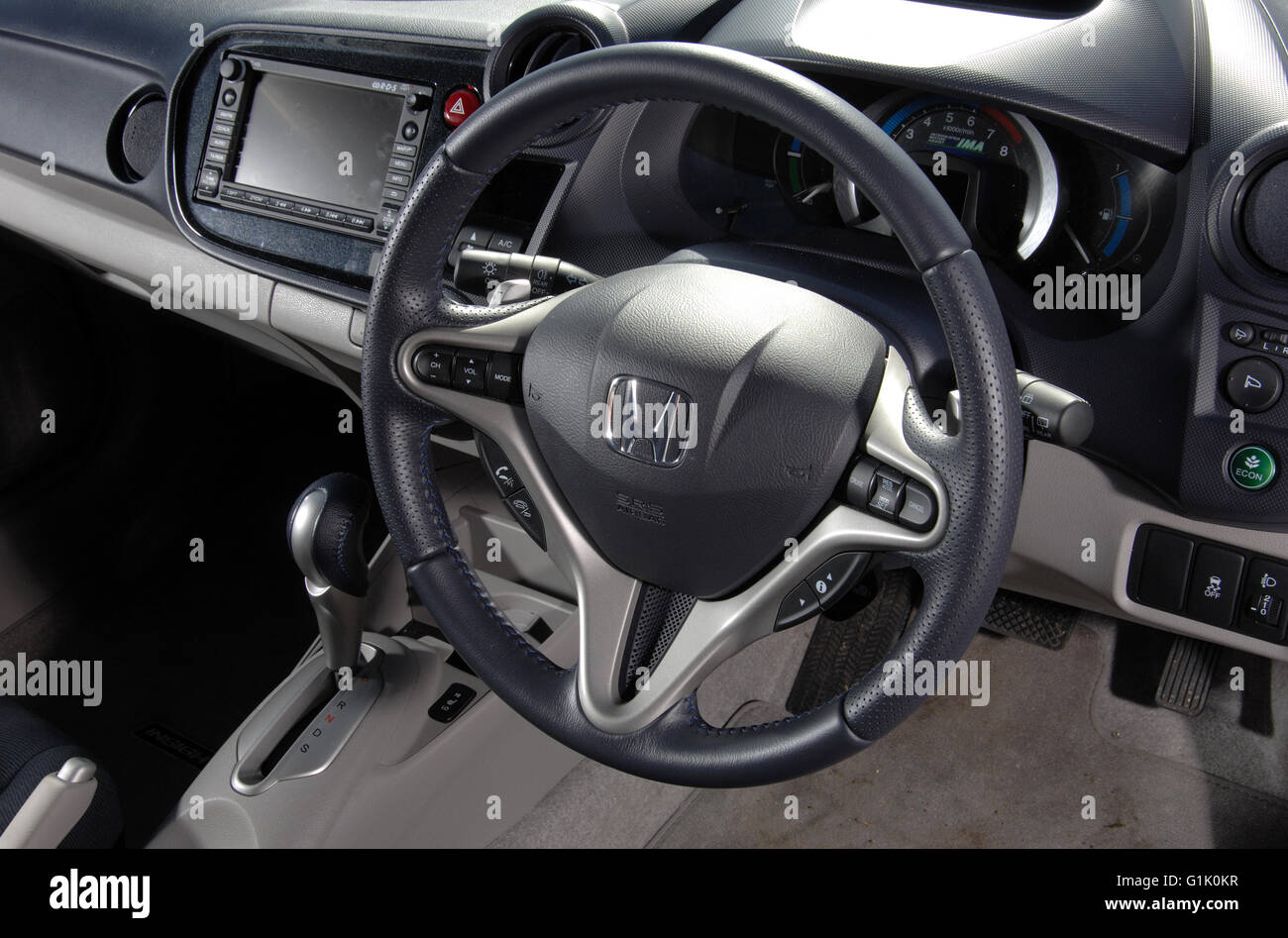 2009 Honda Insight hybrid family hatchback car dashboard Stock Photo