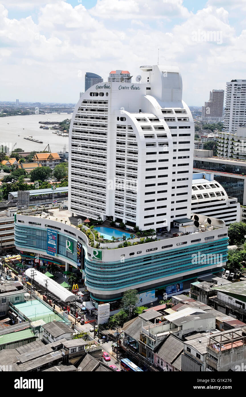 Bangkok Centre Point Silom Building Stock Photo Alamy
