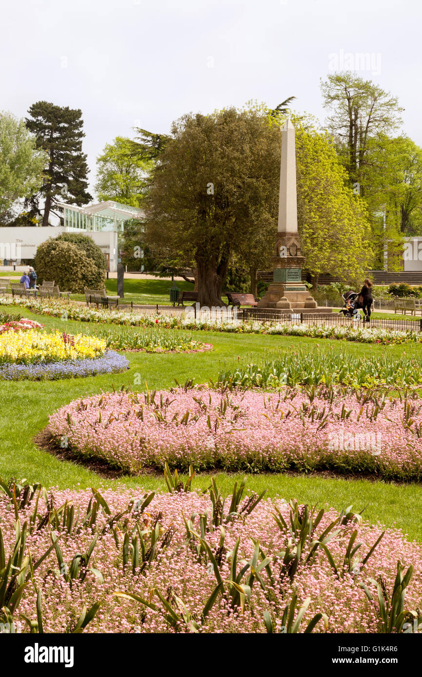 Sprintime in Jephson Gardens, Royal Leamington Spa, Warwickshire UK