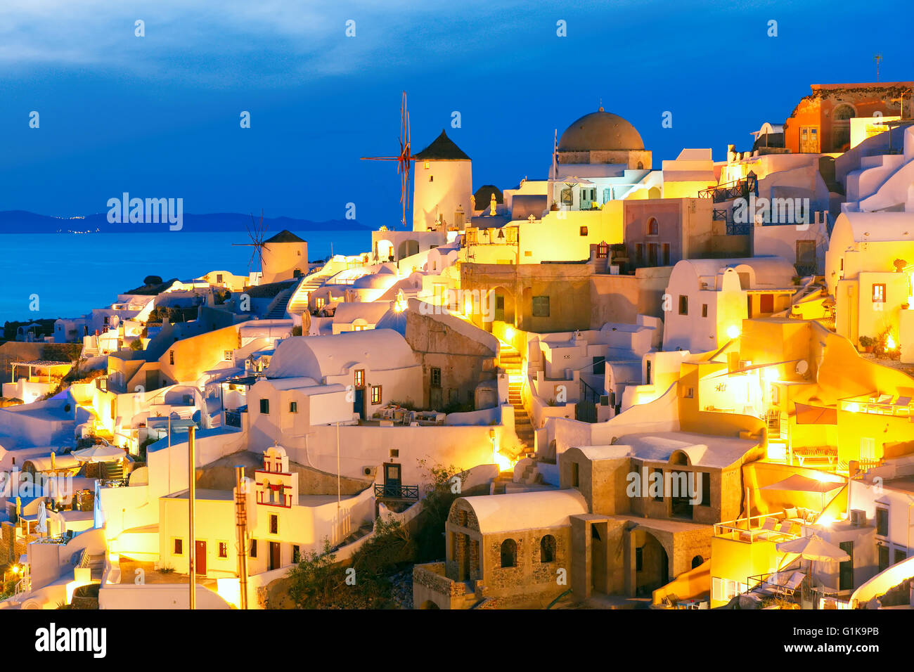 Oia at night, Santorini, Greece Stock Photo - Alamy