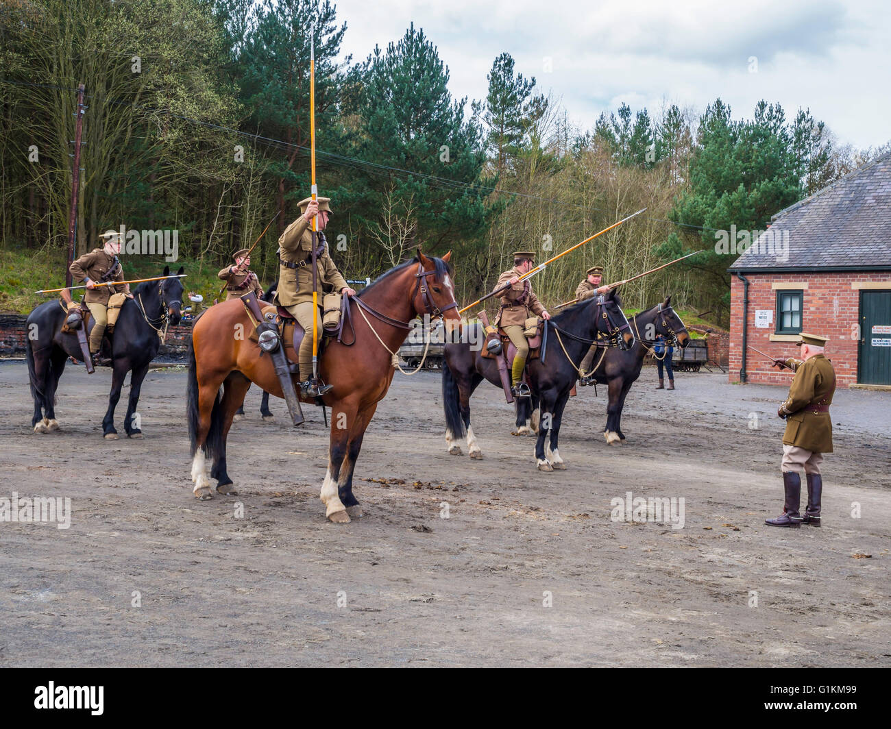 Beamish Open Air Museum, World War 1 Horses at War Week end an officer ...