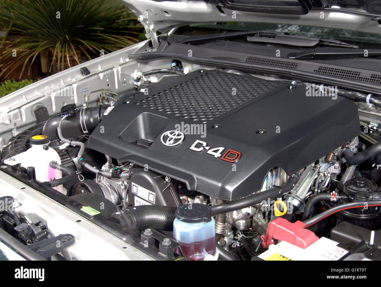 2009 Toyota Hilux pickup truck diesel engine Stock Photo Alamy