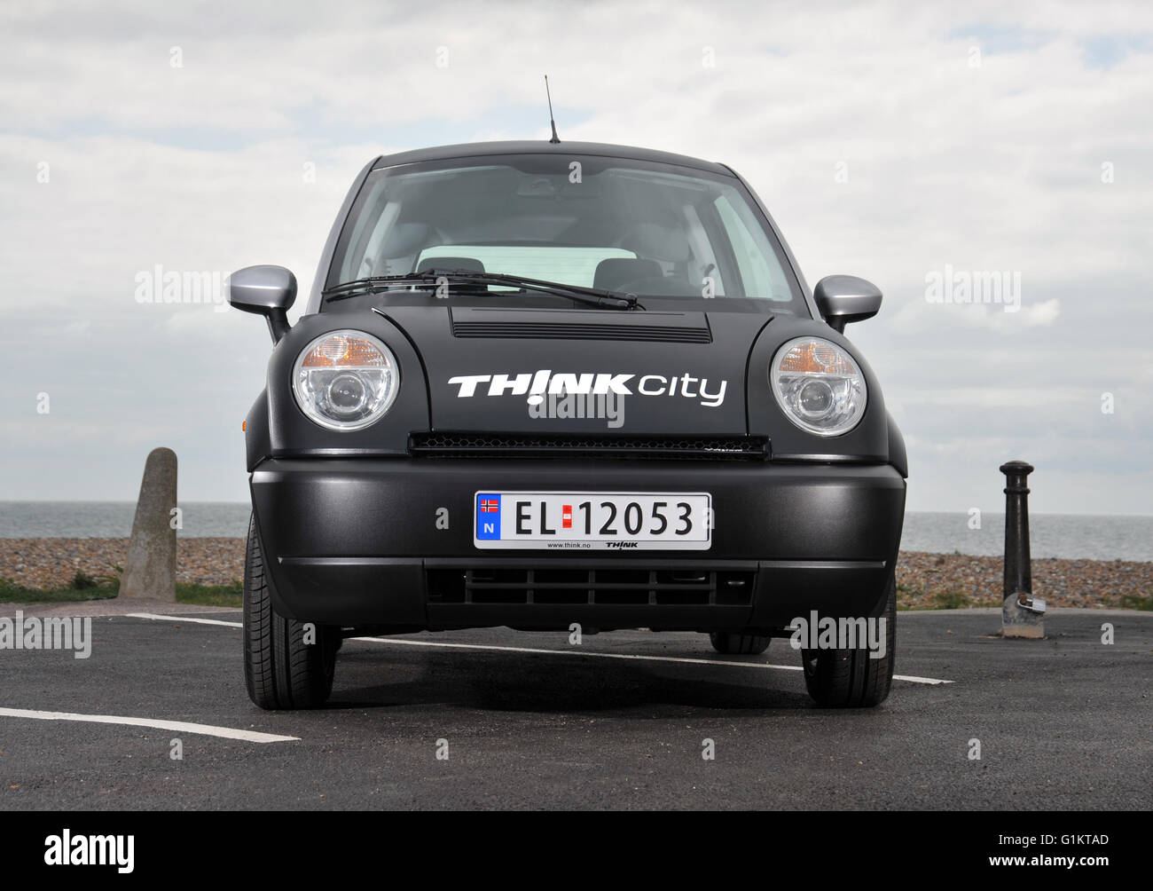Ev battery hires stock photography and images Alamy