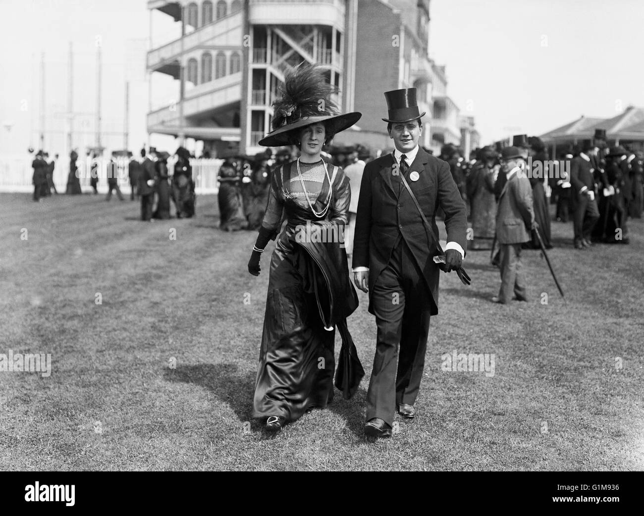Countess Wedell and the Earl of Portarlington parade on Royal Day at Ascot. ... Horse Racing - Royal Ascot - 1910 ... 17-06-1910 ... Surrey ... UK ... Photo credit should read: PA/Unique Reference No. 1628238 ... Lionel Arthur Henry Seymour Dawson-Damer, 6th Earl of Portarlington Stock Photo