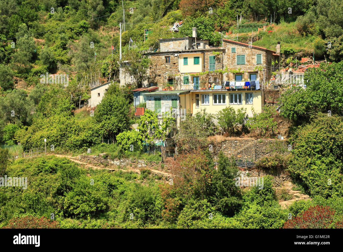 Farm house on the hiking path from Monterosso al Mare to Vernazza, Cinque Terre, Liguria, Italy Stock Photo