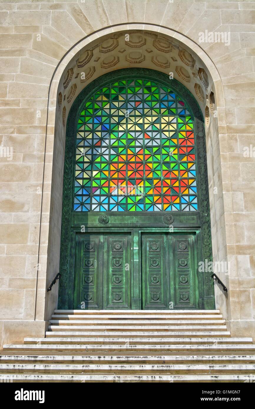 One of the door gates of the Guildhall of the City and County of Swansea Council, designed by Percy Thomas Stock Photo